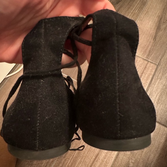 Steve Madden Suede Flats 7.5 Lace Up - Picture 5 of 5